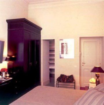 Casa Howard Hotel *